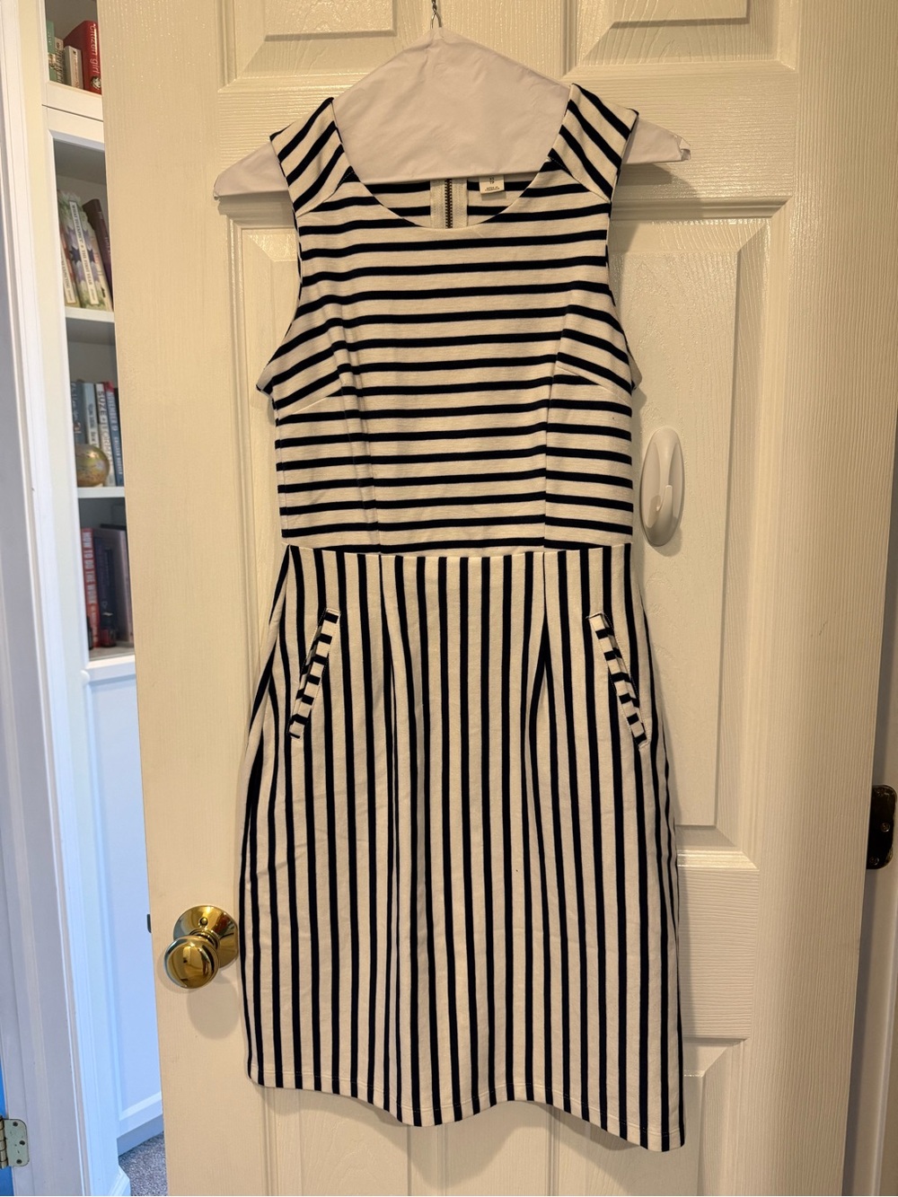 Old Navy Black and White Striped Sleeveless Mini Dress